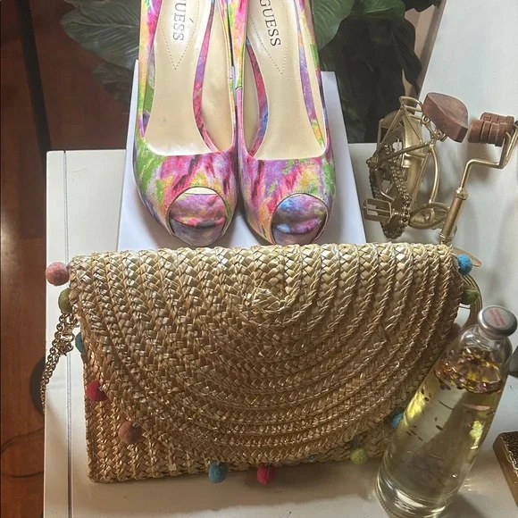 GUESS Vibrant Tie-Dye Peep Toe Heels - Picture 4 of 8